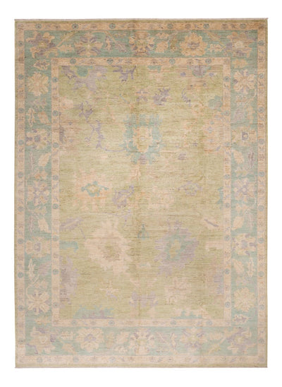 Ushak Mattan 305x412cm - Oriental Carpet