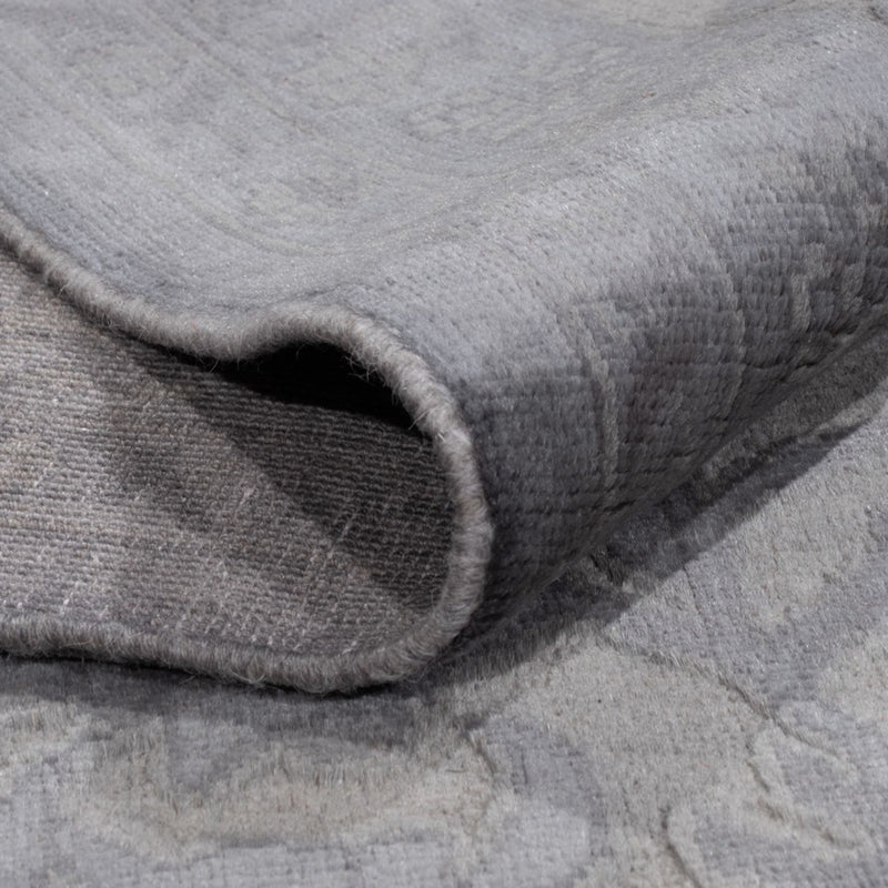 Designermatta - 419 x 311 cm - grått