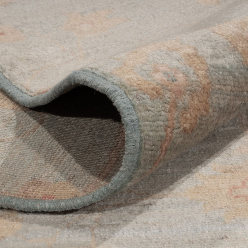 Ziegler Carpet - 402 x 306 cm - ljusblå