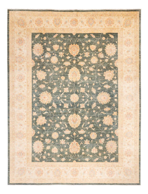 Ziegler Carpet - 392 x 302 cm - mintgrön