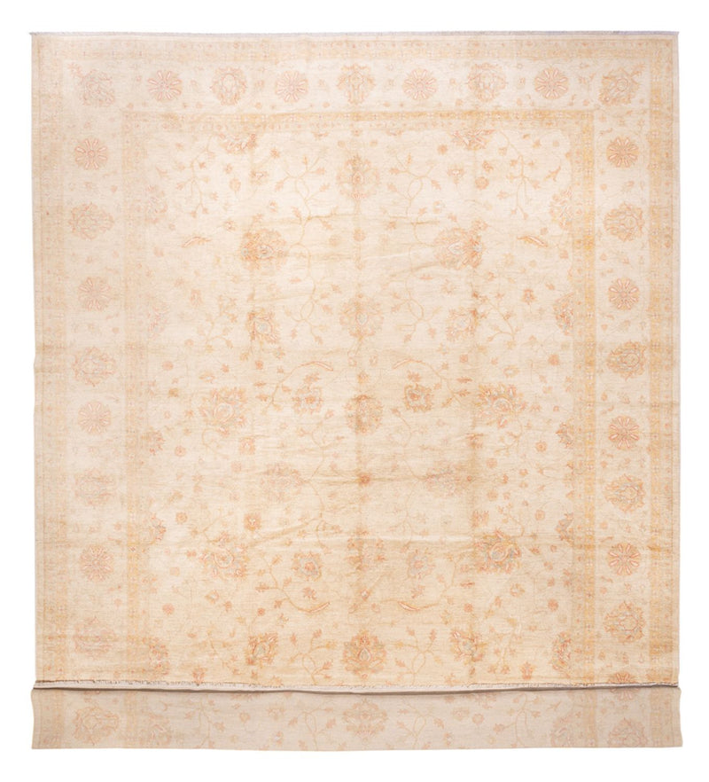 Ziegler Carpet - 592 x 403 cm - beige