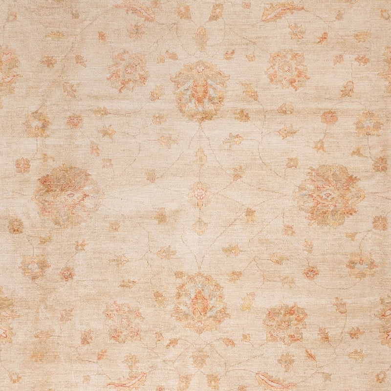 Ziegler Carpet - 498 x 405 cm - beige