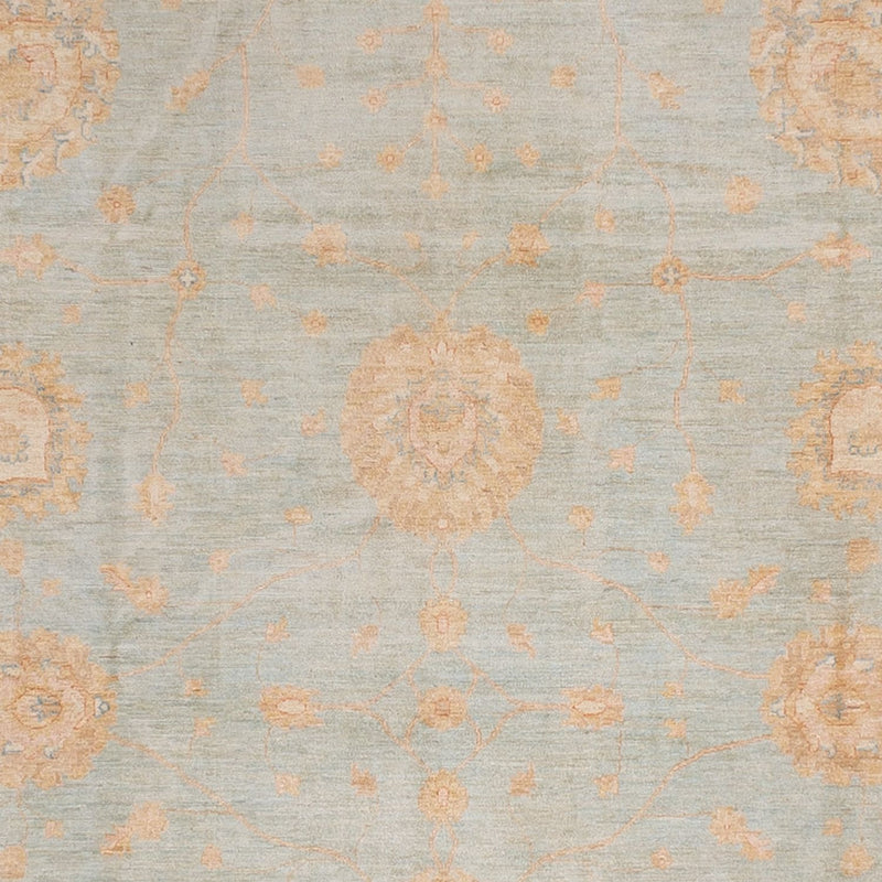 Ziegler Carpet - 543 x 354 cm - ljusblå