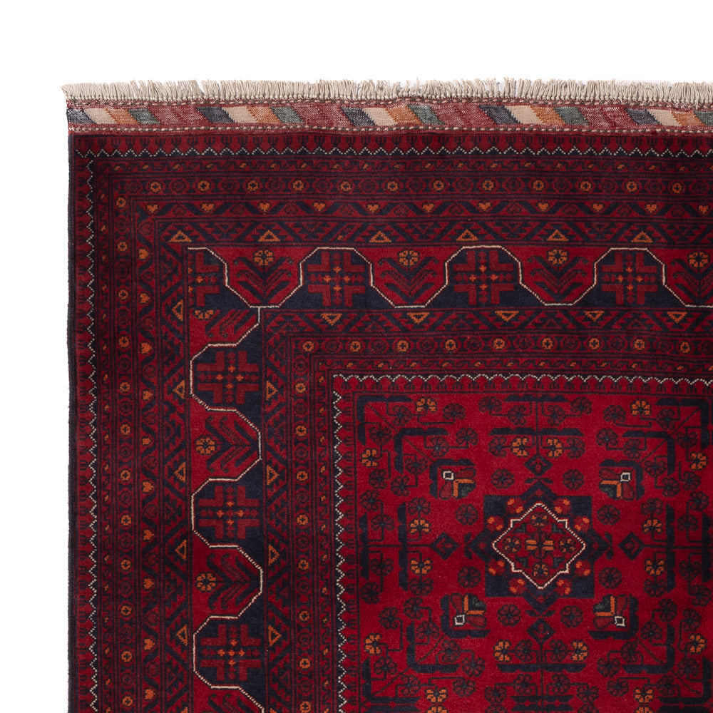 Khal Mohammadi Mattan 244x170cm - Oriental Carpet