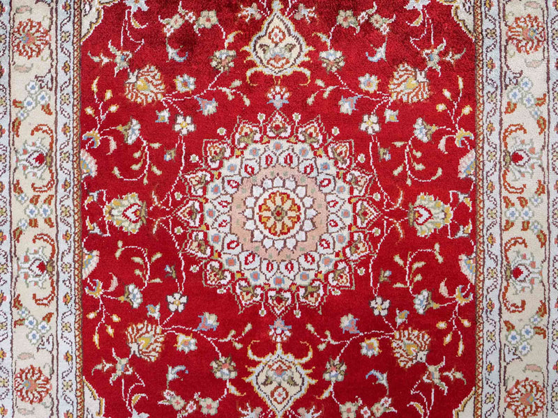 Silk matta - China Silk - 120 x 77 cm - röd
