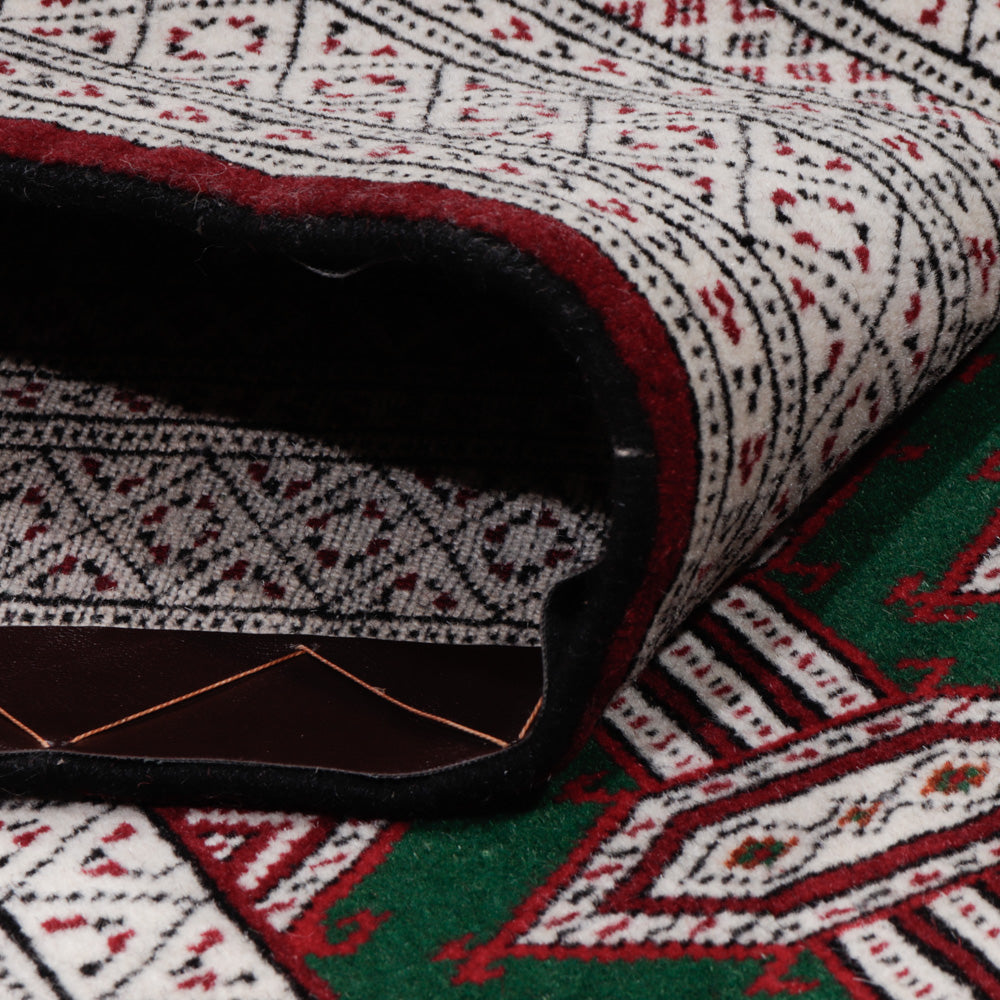 Pakistanska mattan - 178 x 135 cm - svart