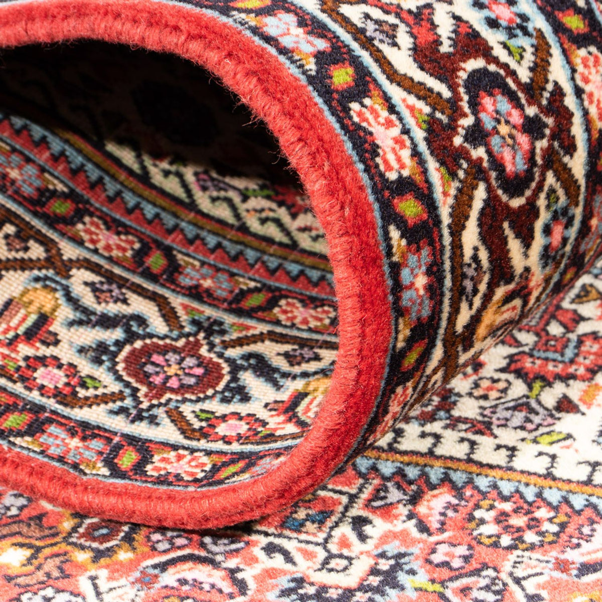 Persisk matta - Bijar - Royal - 150 x 87 cm - röd