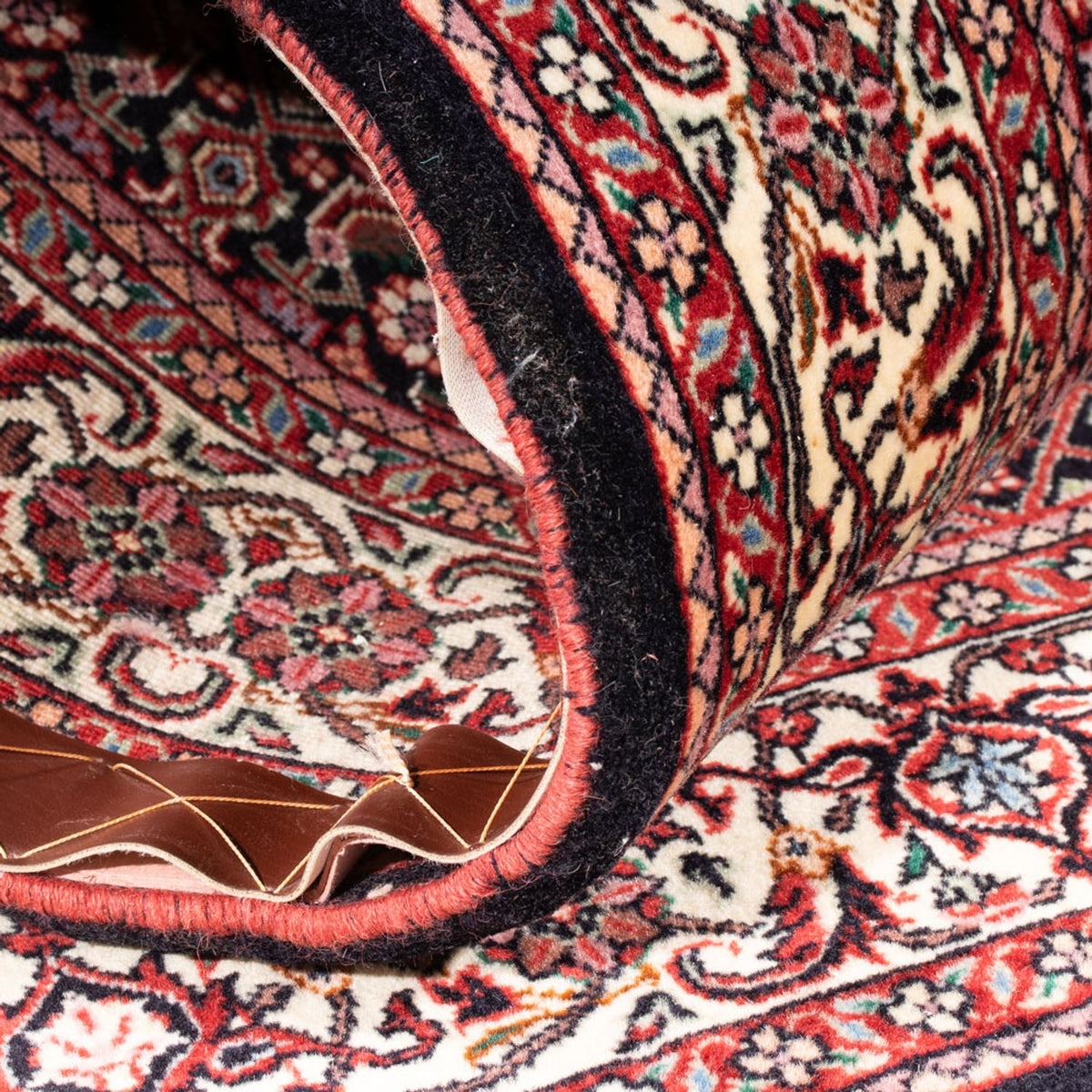 Persisk matta - Bijar - Royal - 163 x 111 cm - mörkblå