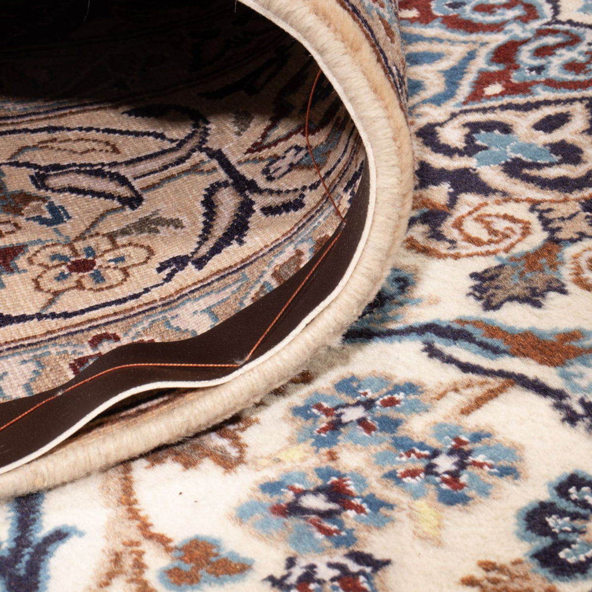 Persisk matta - Nain - 296 x 196 cm - grädde