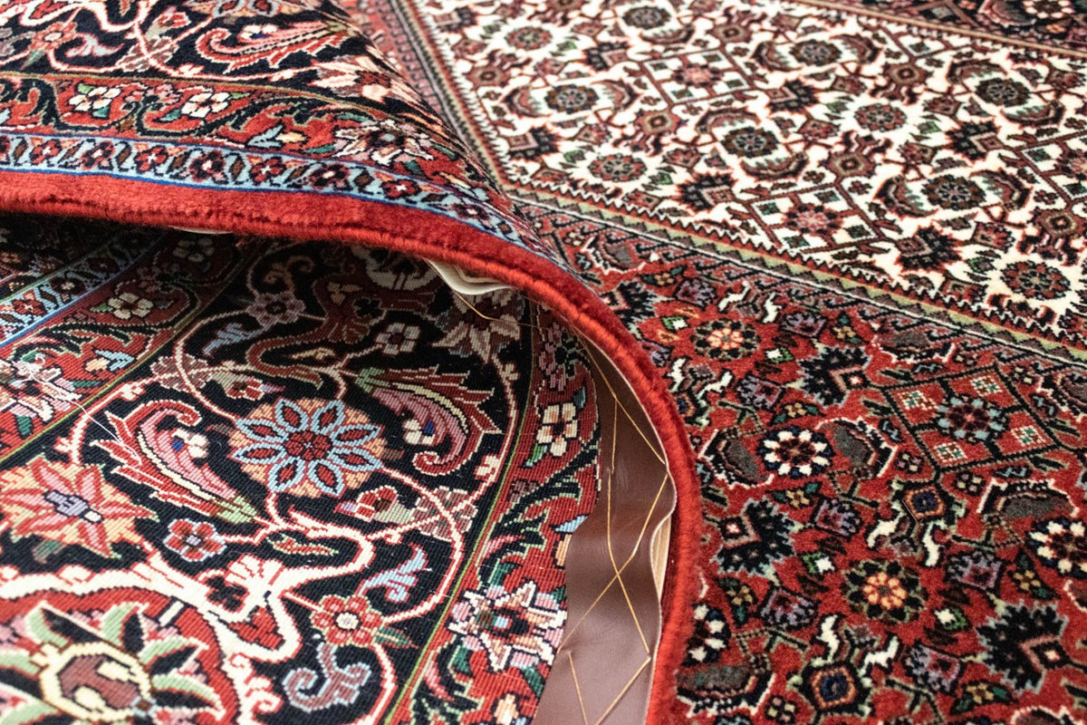 Persisk matta - Bijar - 308 x 255 cm - röd