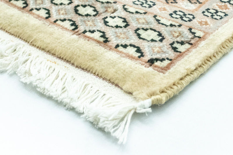 Pakistanska mattan - 87 x 62 cm - beige