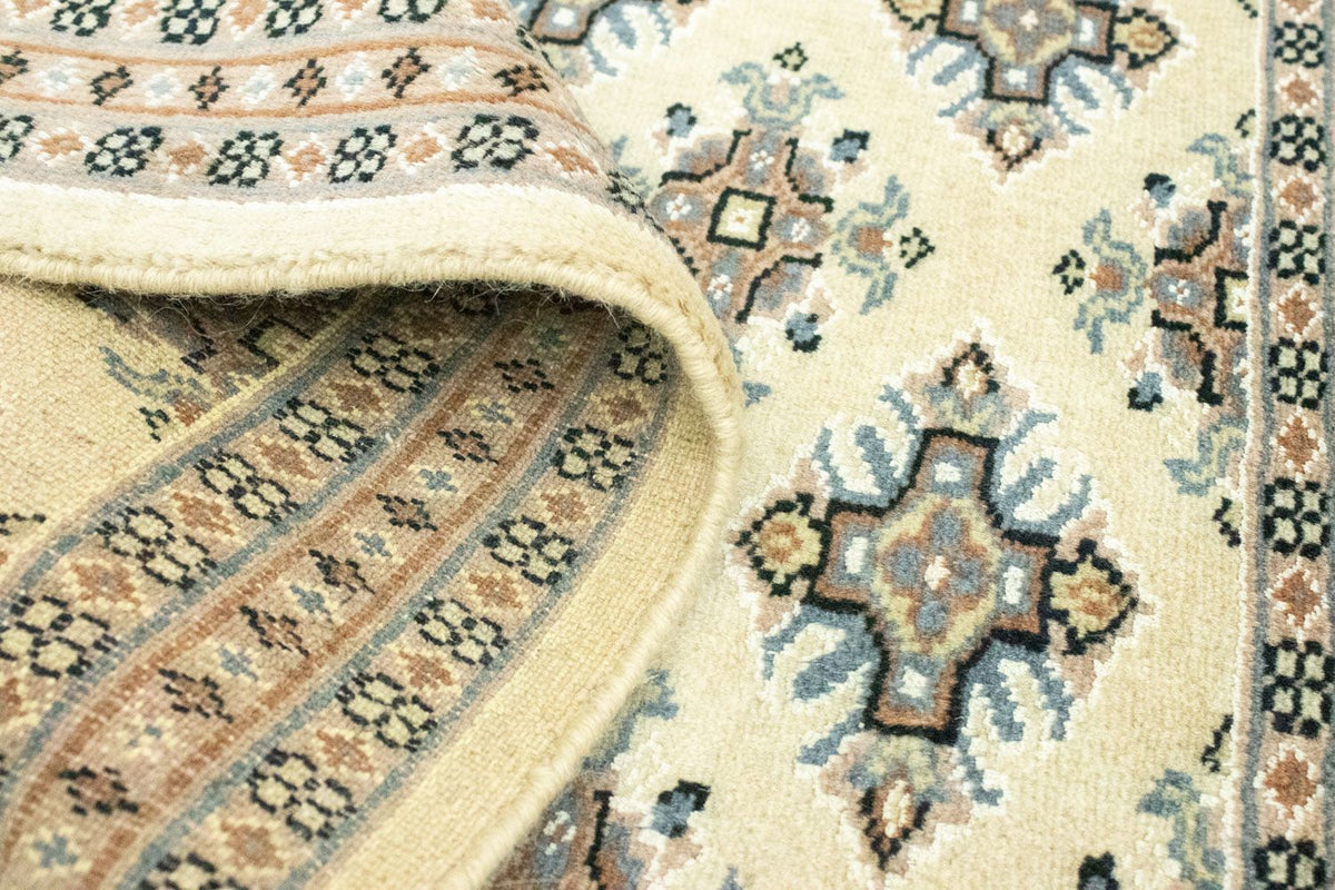 Pakistanska mattan - 92 x 62 cm - beige