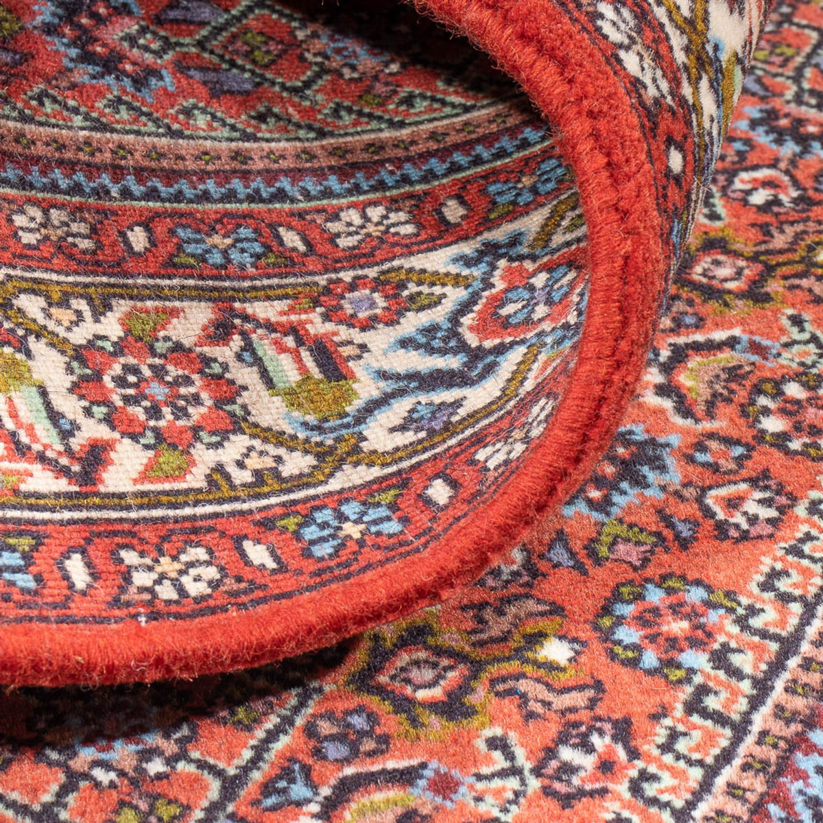 Persisk matta - Bijar - Royal - 138 x 84 cm - röd