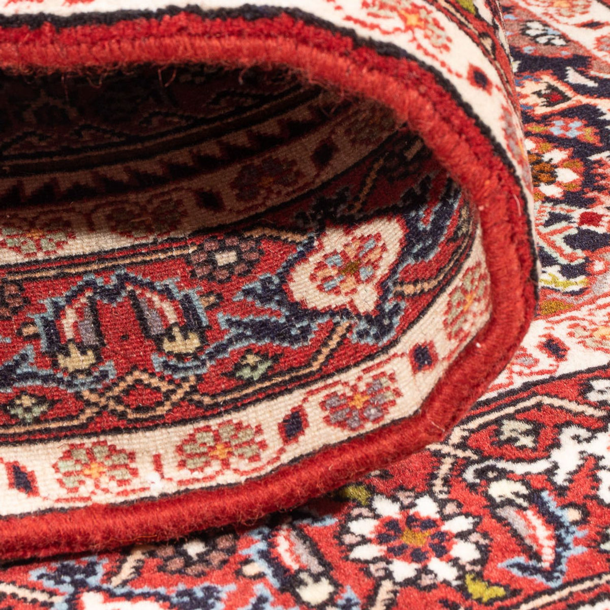 Persisk matta - Bijar - Royal - 145 x 84 cm - röd