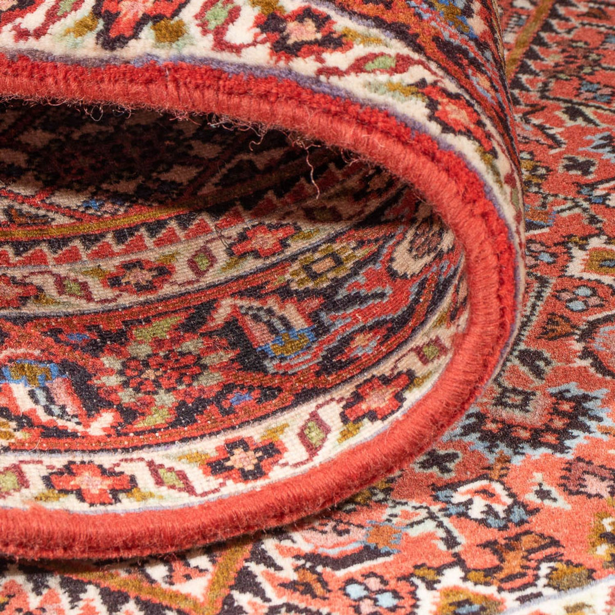 Persisk matta - Bijar - Royal - 135 x 84 cm - röd