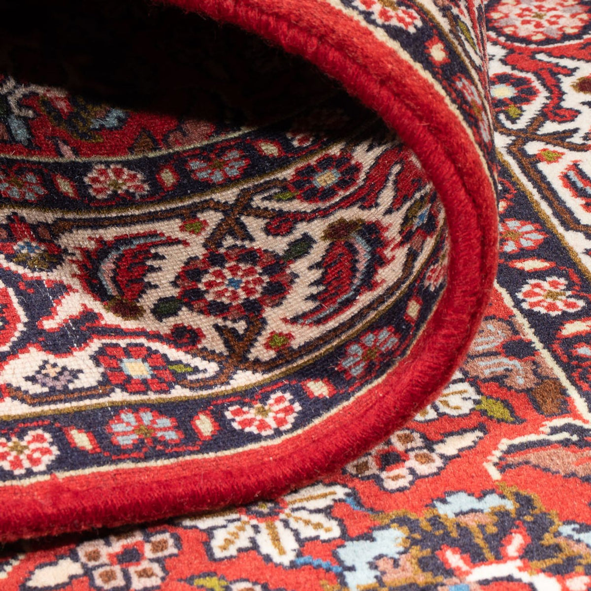 Persisk matta - Bijar - Royal - 143 x 82 cm - röd