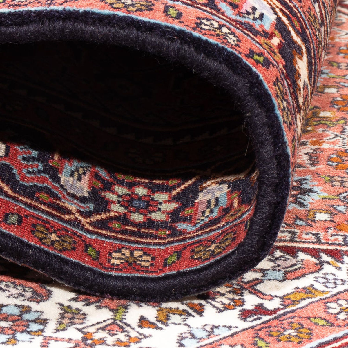 Persisk matta - Bijar - Royal - 143 x 85 cm - röd