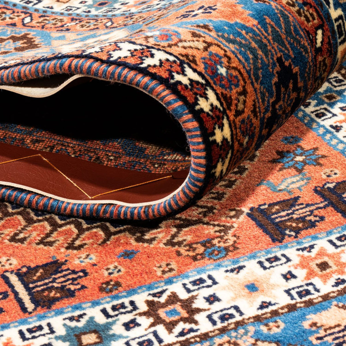 Persisk matta - Nomadic - 238 x 200 cm - mörkröd