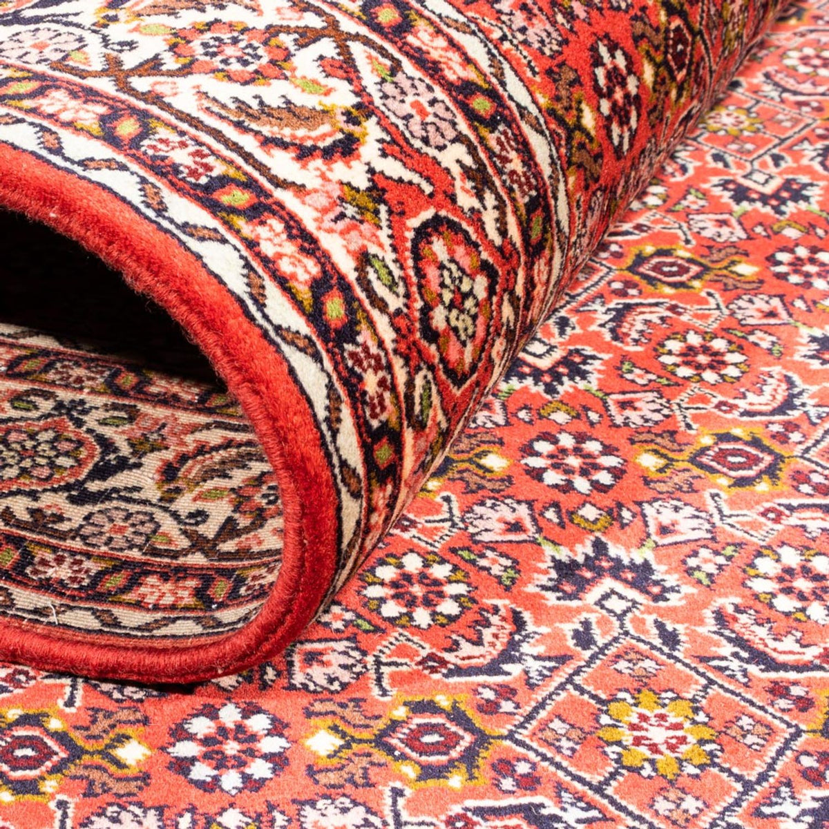 Persisk matta - Bijar - Royal - 242 x 168 cm - röd