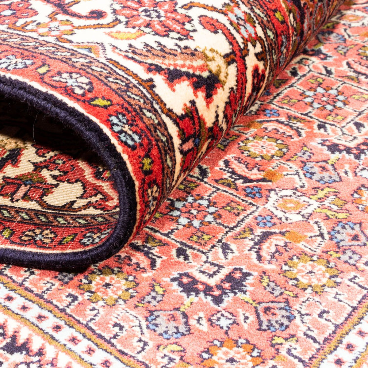 Persisk matta - Bijar - Royal - 244 x 168 cm - röd