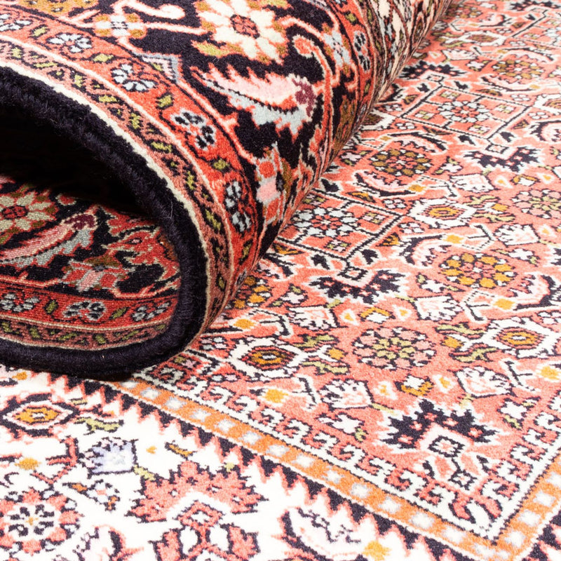 Persisk matta - Bijar - 235 x 168 cm - röd