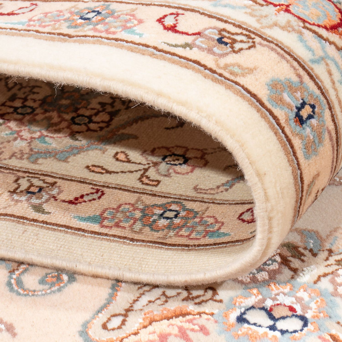 Persisk matta - Tabriz - Royal - 197 x 152 cm - grädde