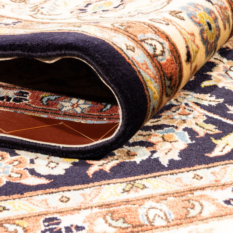 Persisk matta - Classic kvadrat  - 217 x 196 cm - mörk beige