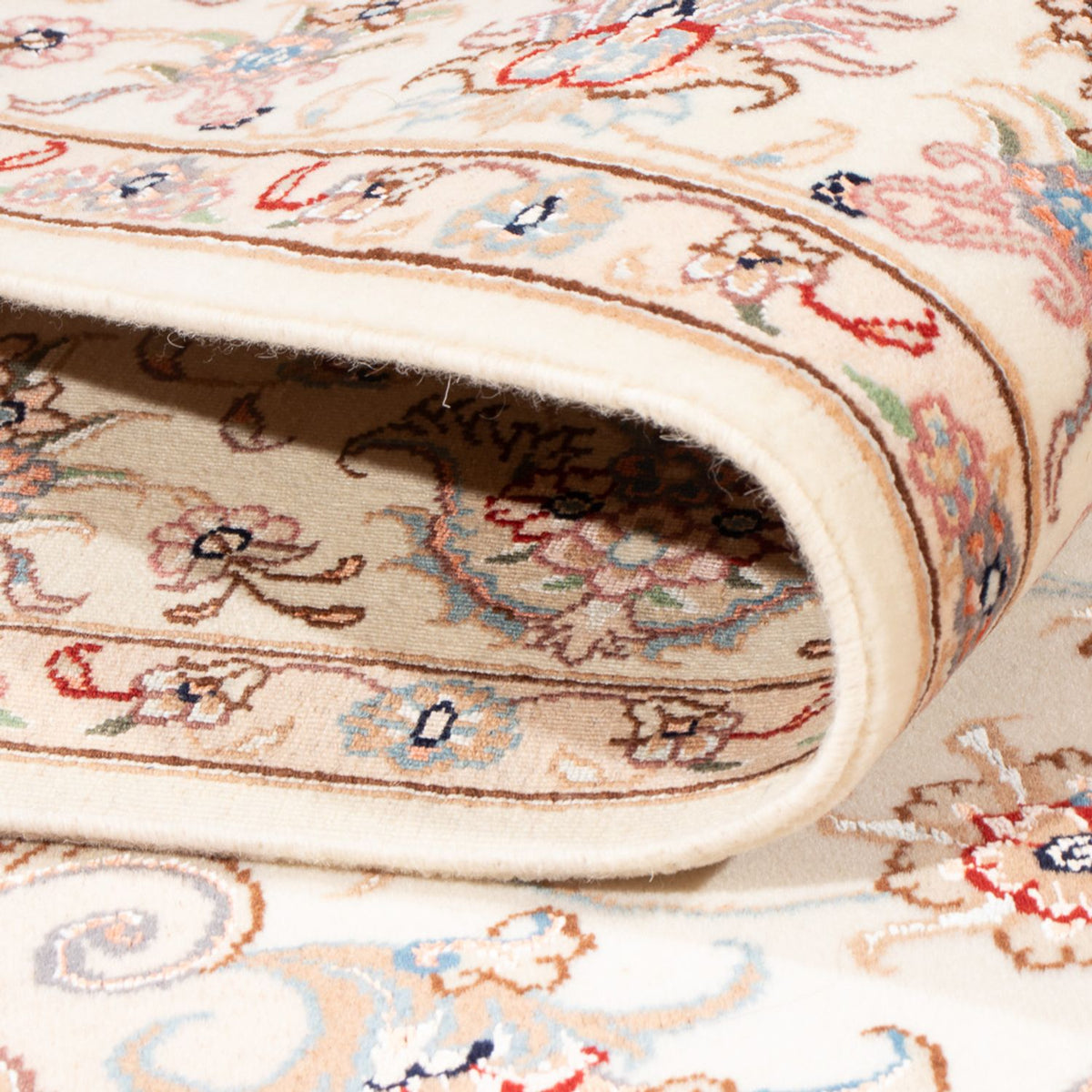 Persisk matta - Tabriz - Royal - 194 x 148 cm - grädde