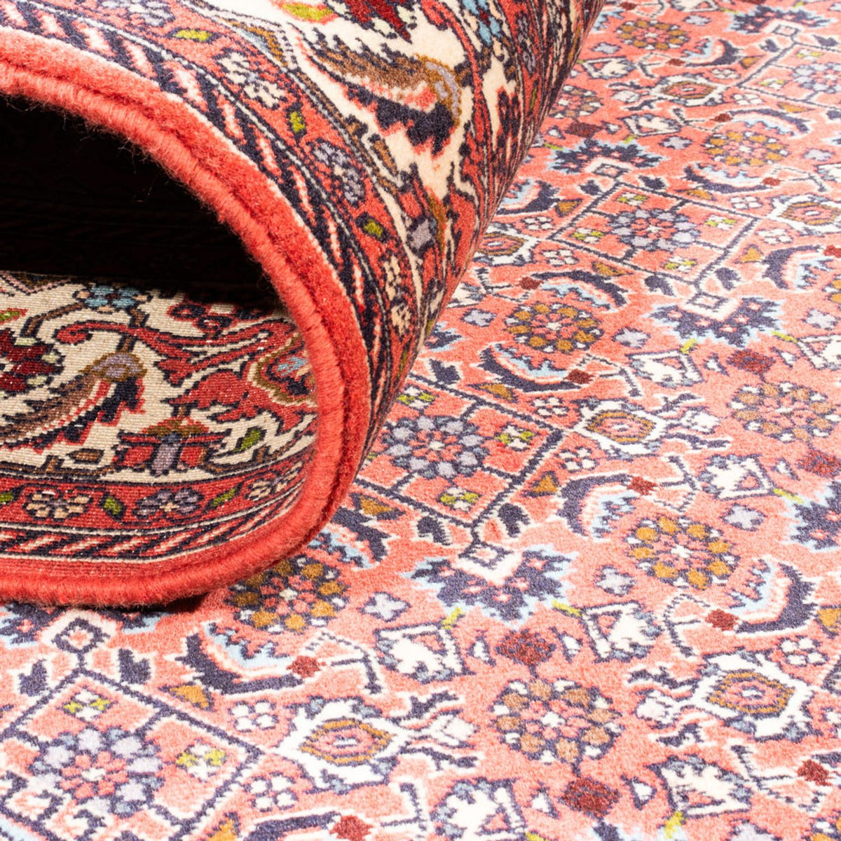 Persisk matta - Bijar - 242 x 170 cm - röd