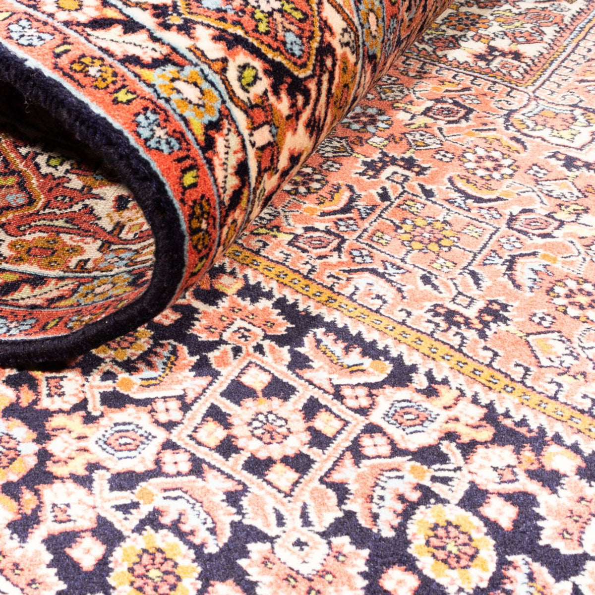 Persisk matta - Bijar - 241 x 170 cm - röd