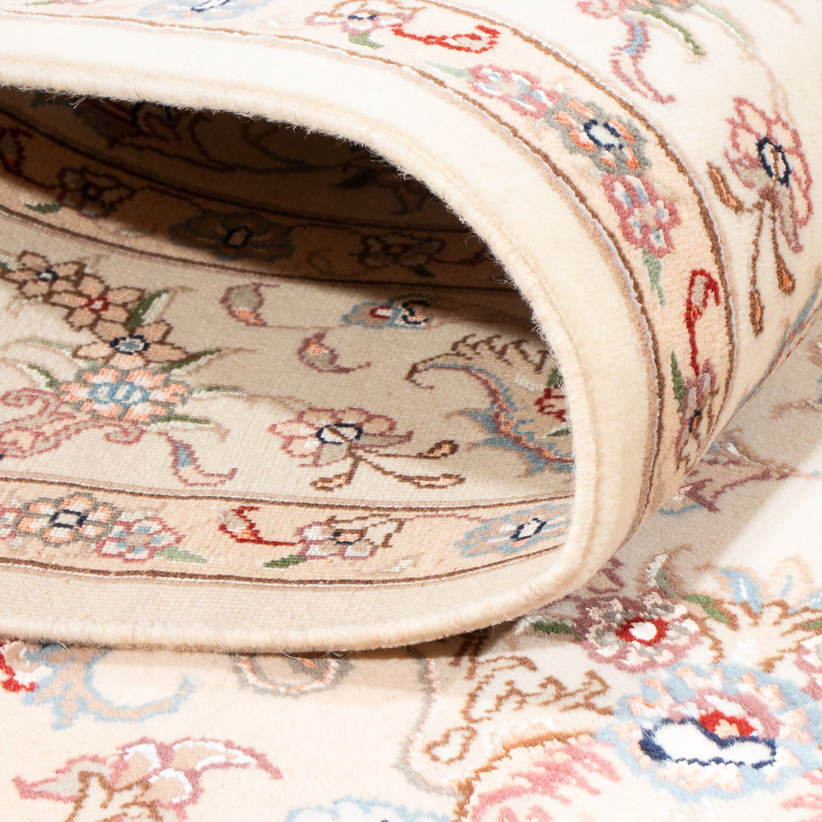 Persisk matta - Tabriz - Royal - 198 x 149 cm - grädde