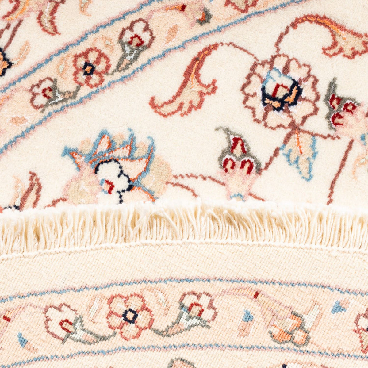 Persisk matta - Tabriz runt  - 154 x 147 cm - grädde