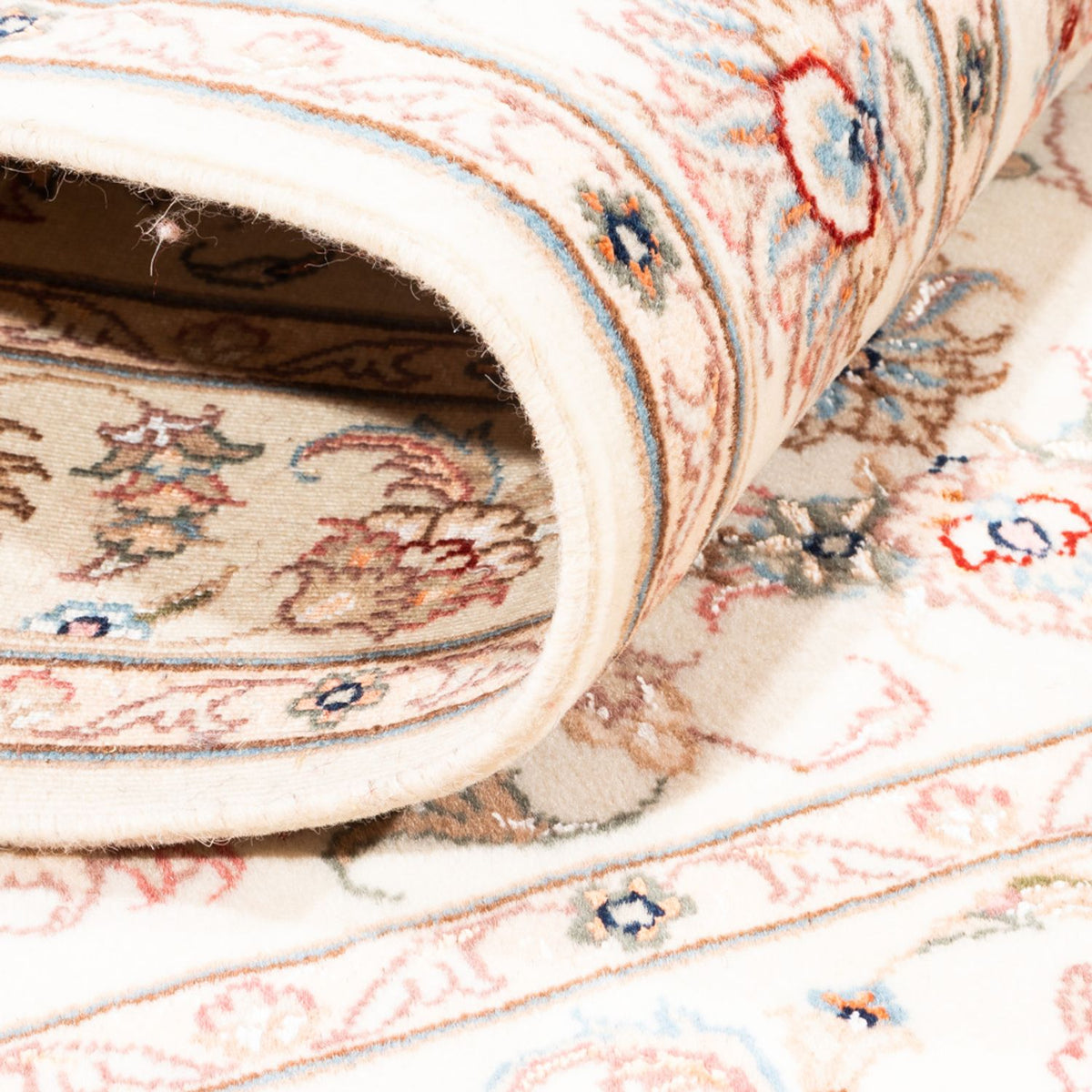 Persisk matta - Tabriz - 156 x 106 cm - grädde