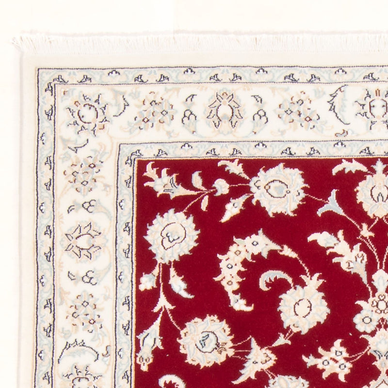 Persisk matta - Nain - Royal - 152 x 107 cm - röd