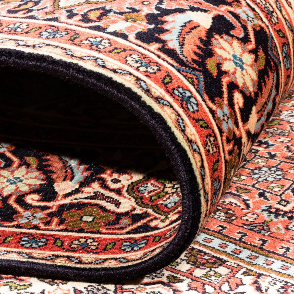 Persisk matta - Bijar - Royal - 233 x 200 cm - ljusröd