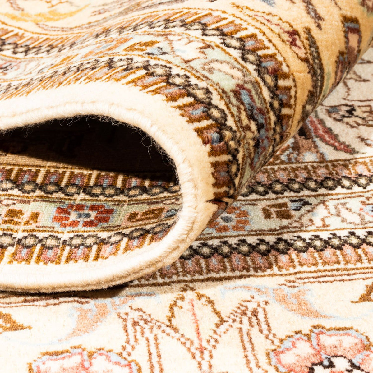 Persisk matta - Classic kvadrat  - 205 x 205 cm - grädde