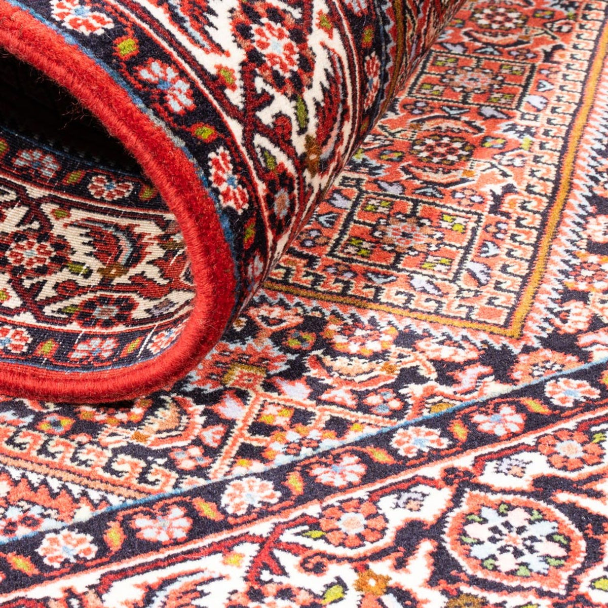 Persisk matta - Bijar - Royal - 176 x 108 cm - röd