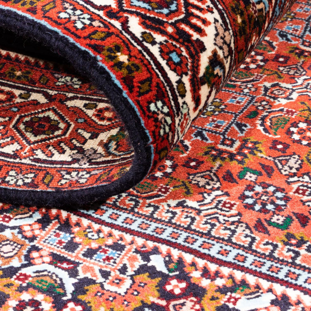 Persisk matta - Bijar - Royal - 182 x 110 cm - röd