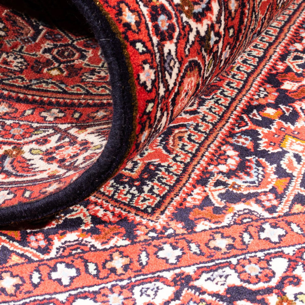 Persisk matta - Bijar - Royal - 180 x 108 cm - röd