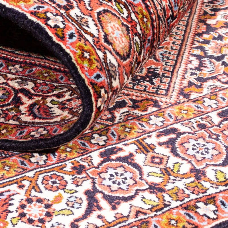 Persisk matta - Bijar - Royal - 177 x 106 cm - röd