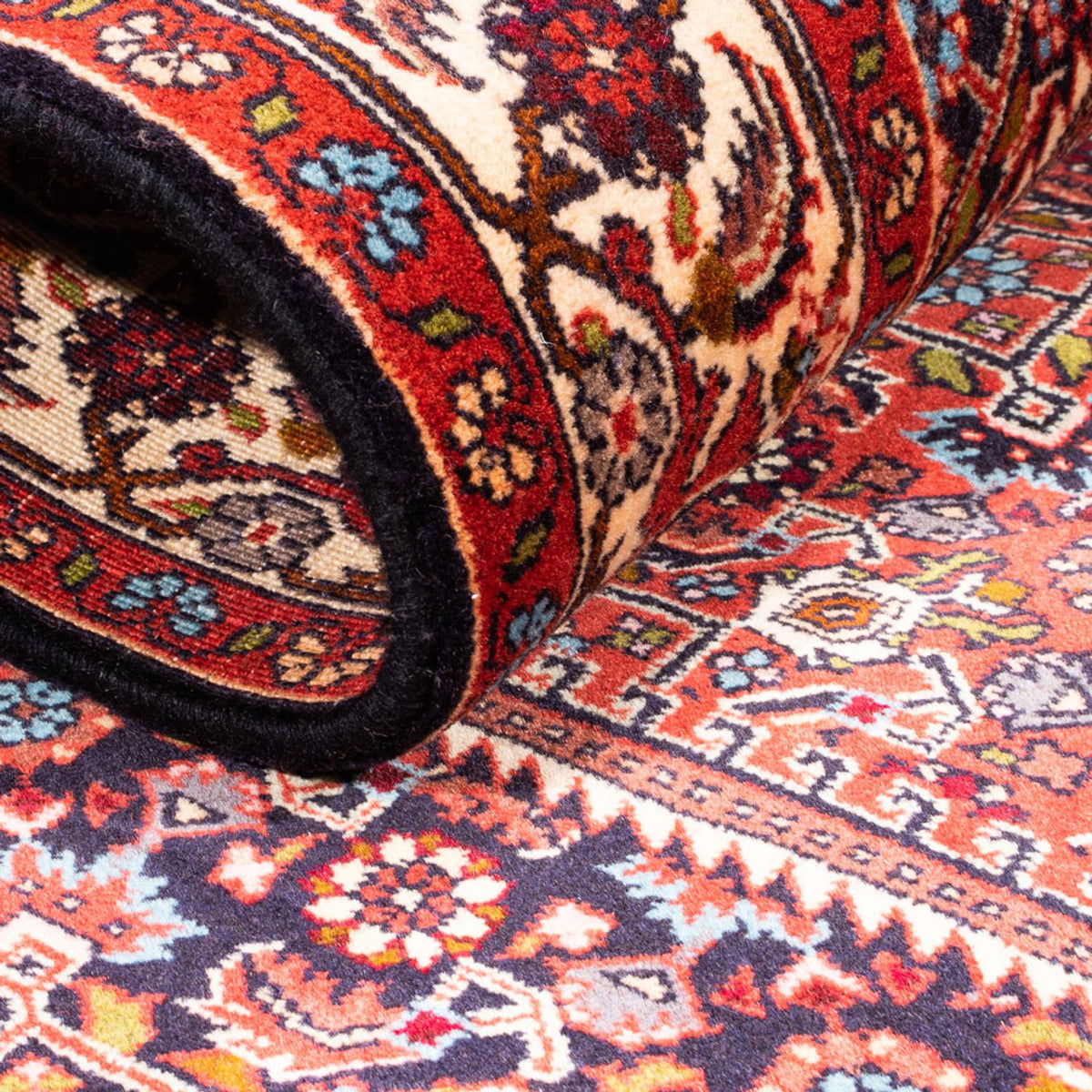 Persisk matta - Bijar - Royal - 167 x 110 cm - röd