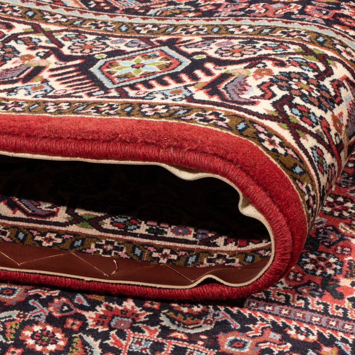 Persisk matta - Bijar - Royal - 294 x 200 cm - röd