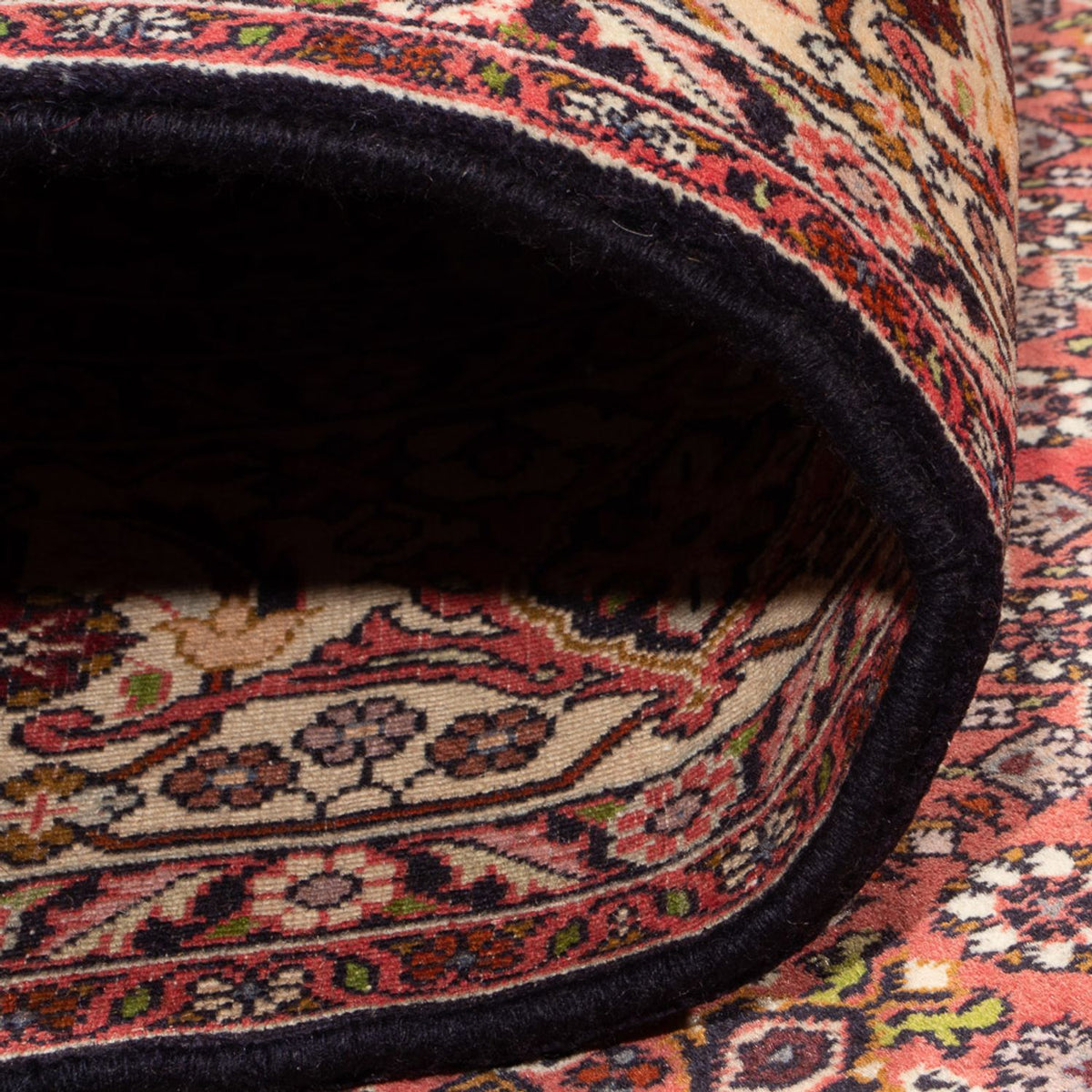 Persisk matta - Bijar - Royal - 342 x 250 cm - mörkröd