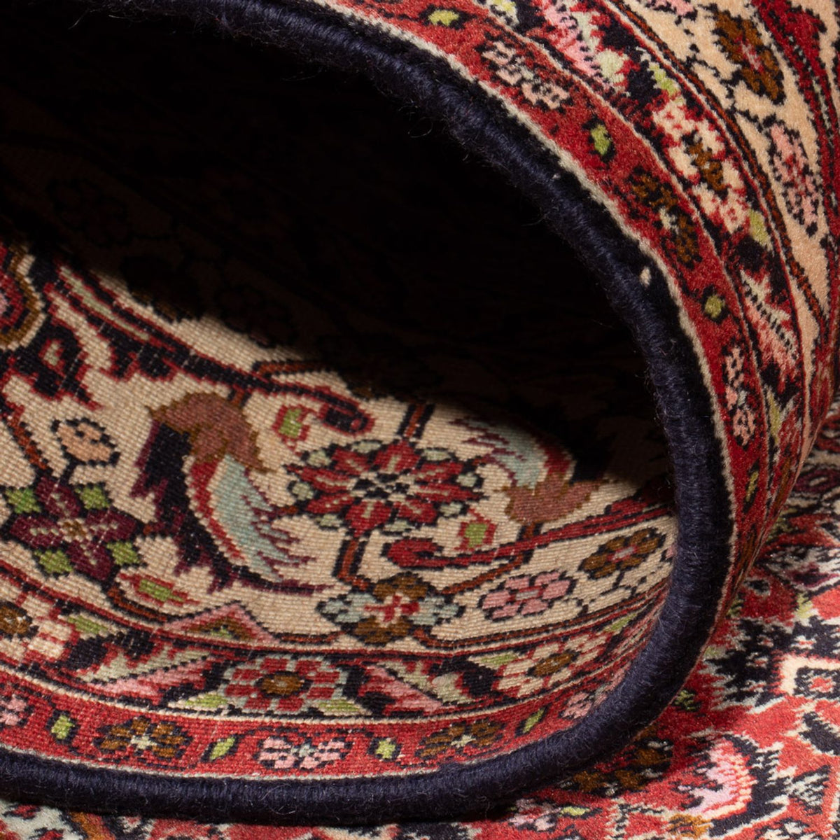 Persisk matta - Bijar - Royal - 343 x 250 cm - mörkröd