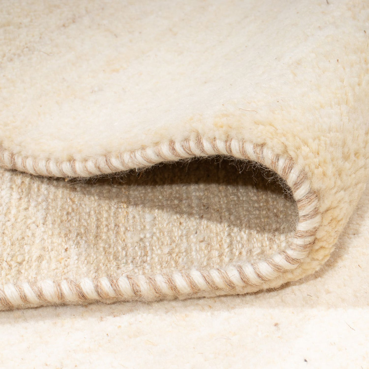 Gabbeh-matta - persisk - 240 x 165 cm - ljusbeige