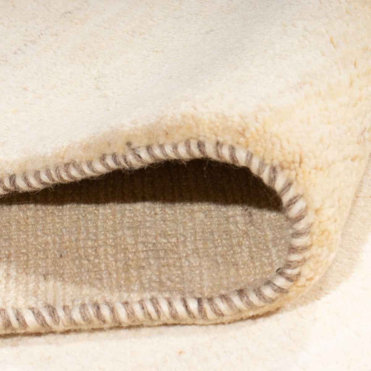 Gabbeh-matta - persisk - 237 x 165 cm - ljusbeige