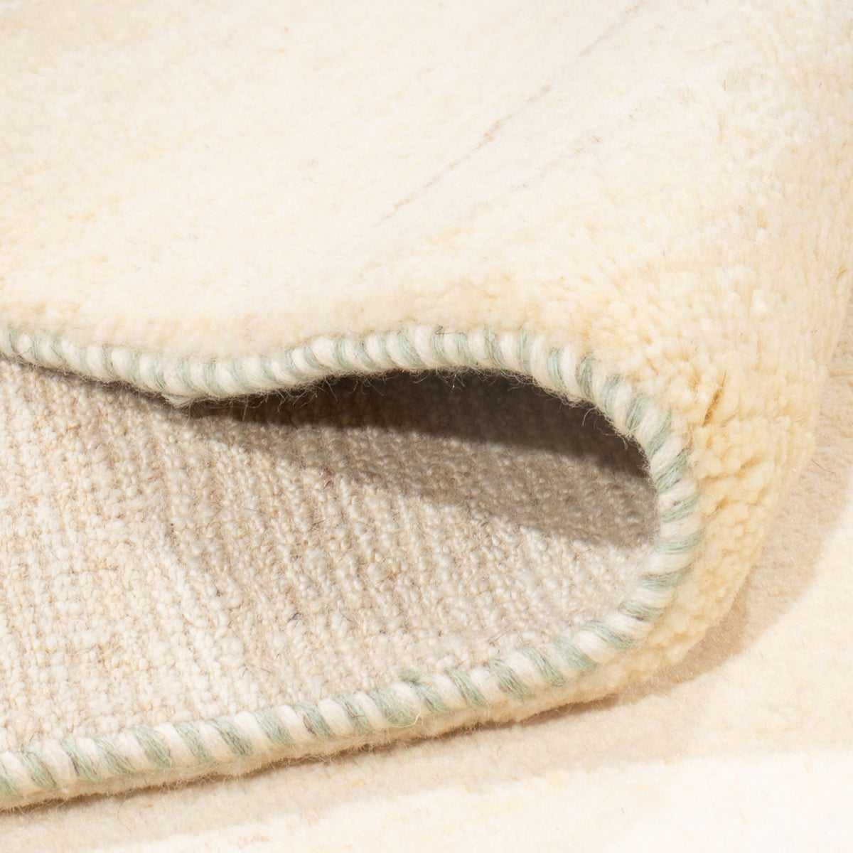 Gabbeh-matta - persisk - 234 x 172 cm - ljusbeige