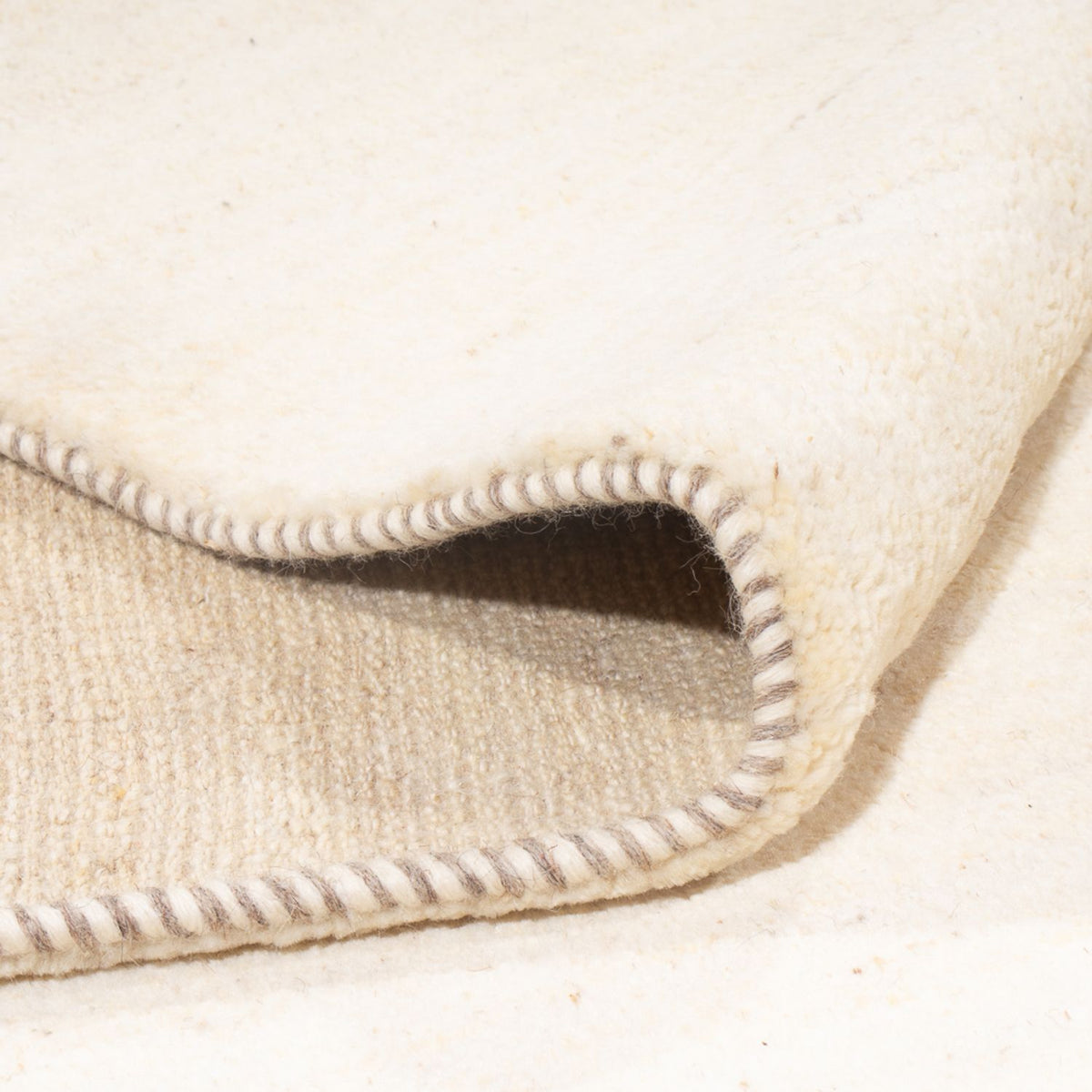 Gabbeh-matta - persisk - 313 x 213 cm - vit