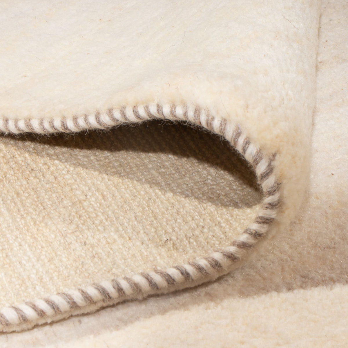 Gabbeh-matta - persisk - 298 x 216 cm - ljusbeige