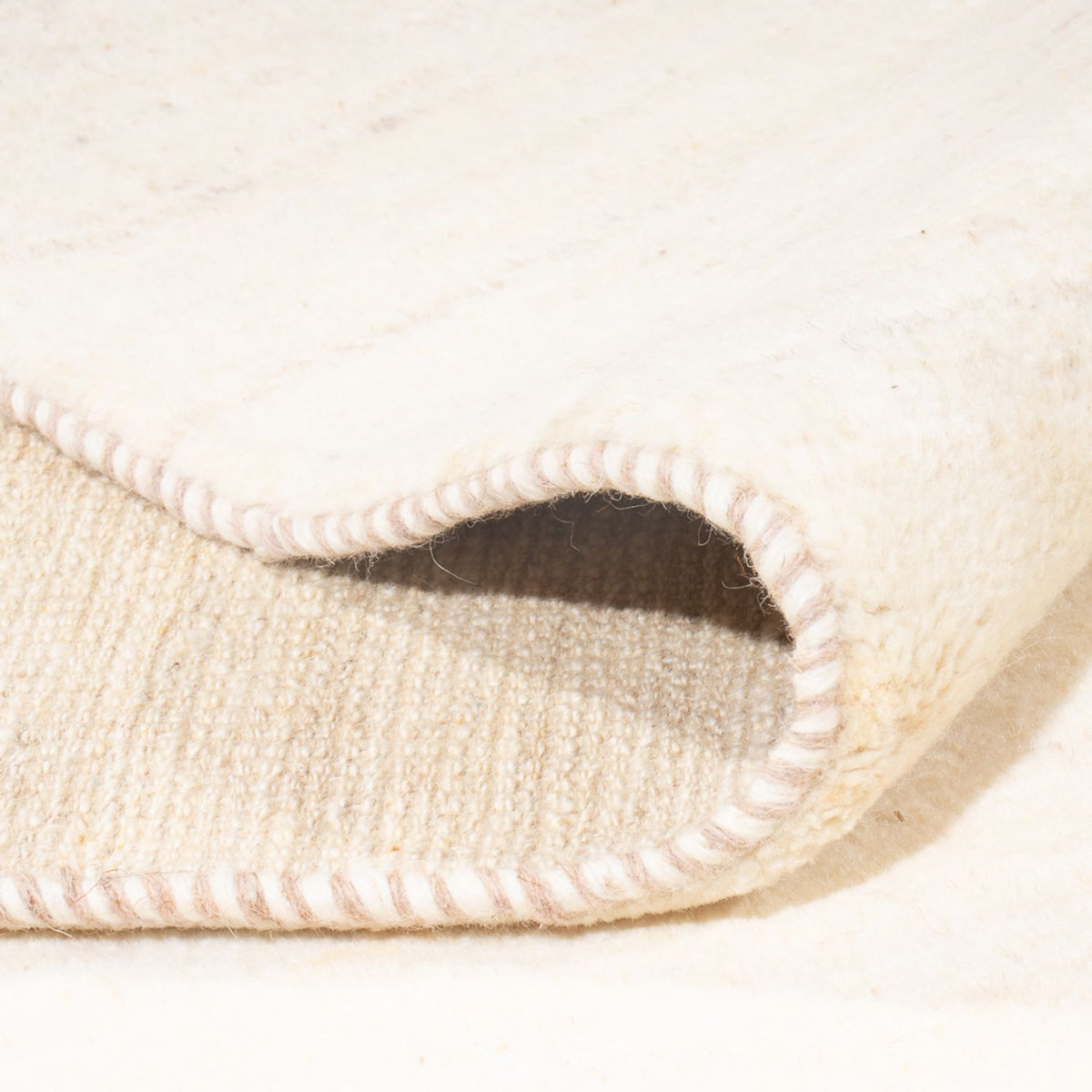 Gabbeh-matta - persisk - 252 x 190 cm - ljusbeige